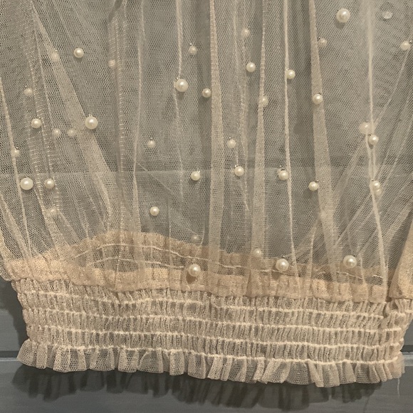 Orchre colored sheer top with pearls Small - Picture 3 of 6